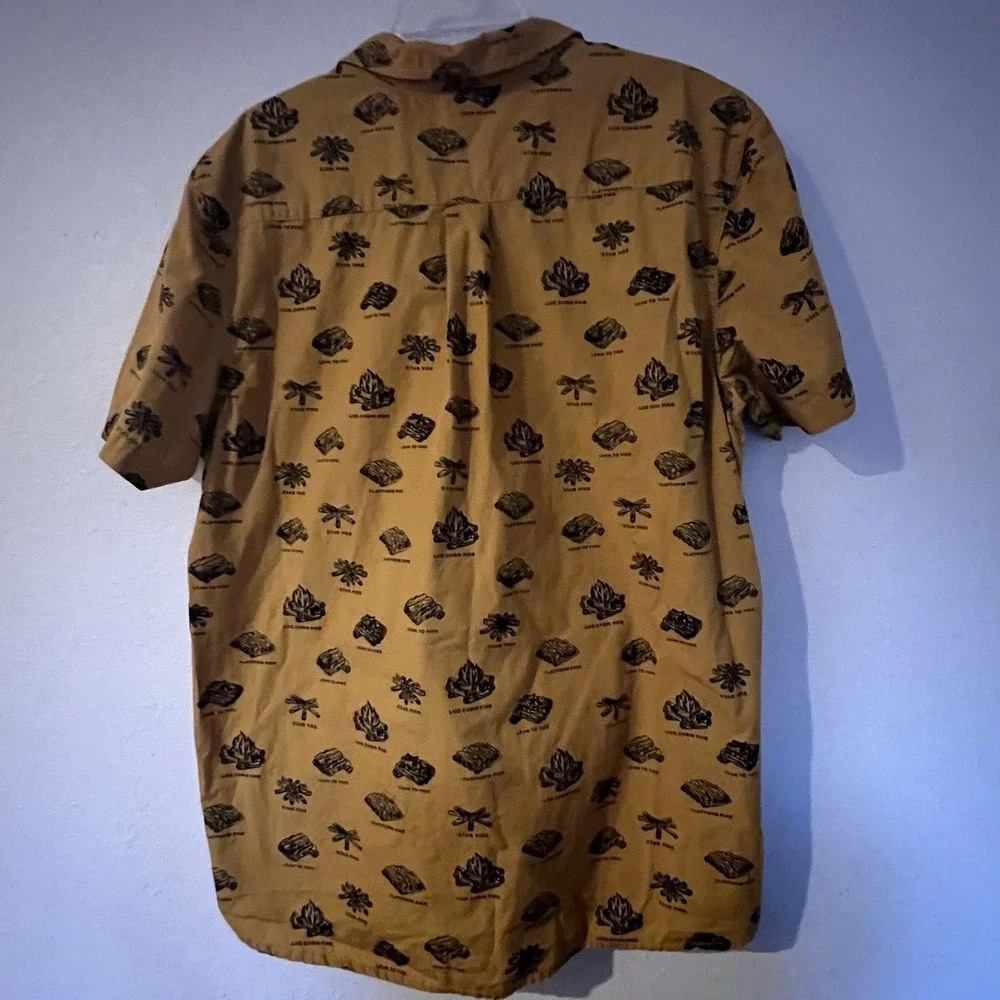 The North Face Men's XL Short-Sleeve Camp Shirt Gold Yellow Campfire Print